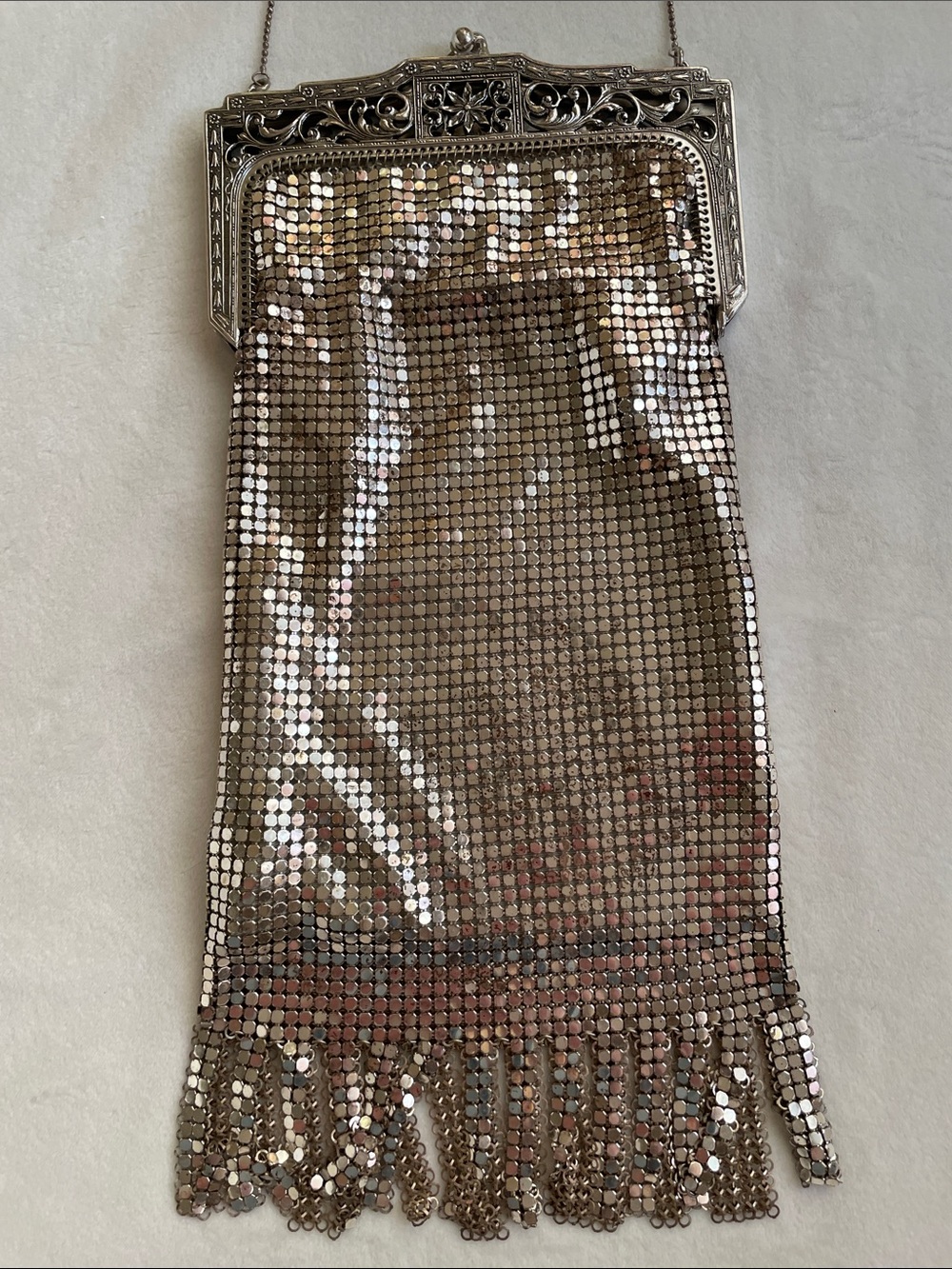 Antique Art Deco Whiting & Davis Silver Mesh Metal "flapper"Purse c.1920 - Picture 4 of 10